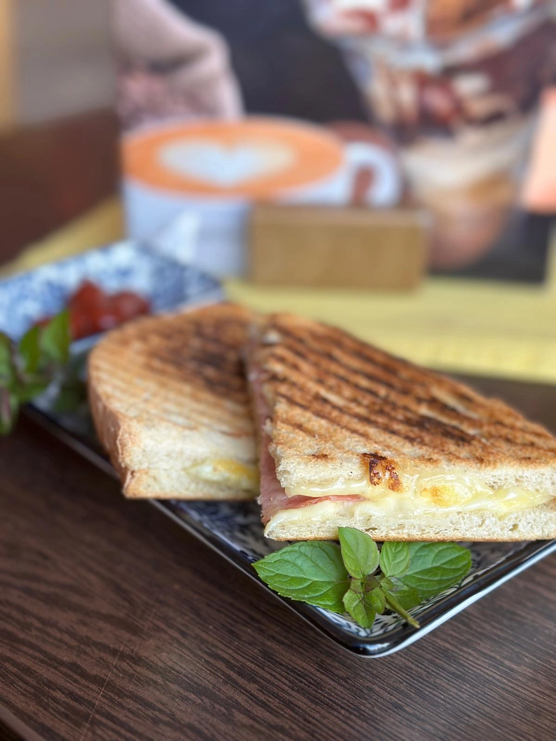 Milchbar Eis & Café - Speiseeis